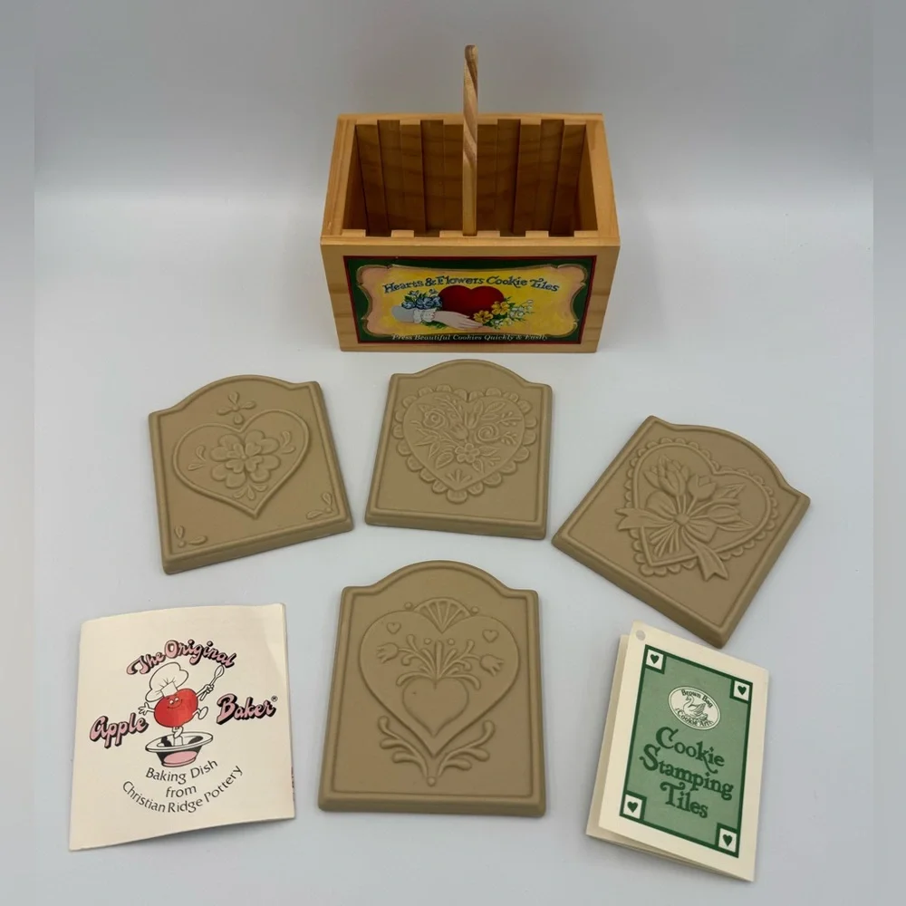 Vintage‎ Brown Bag Hearts & Flowers Cookie Tiles Complete Set w Caddy 1999
